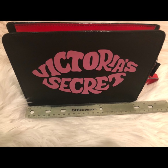 NWT Victorias Secret Beauty Make up Pouch - Picture 4 of 7